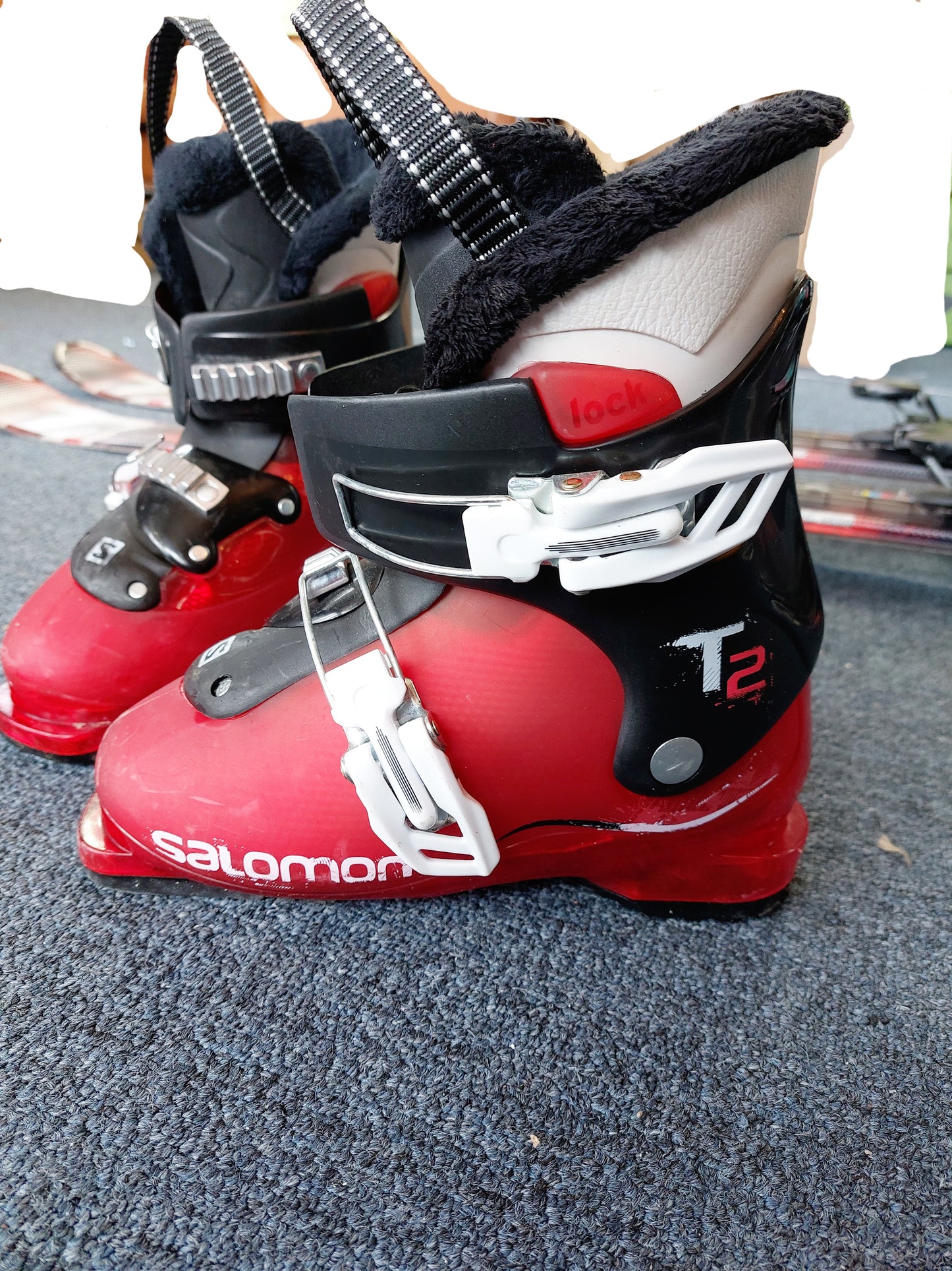 Used Junior Salomon Ski Package 130cm and Below