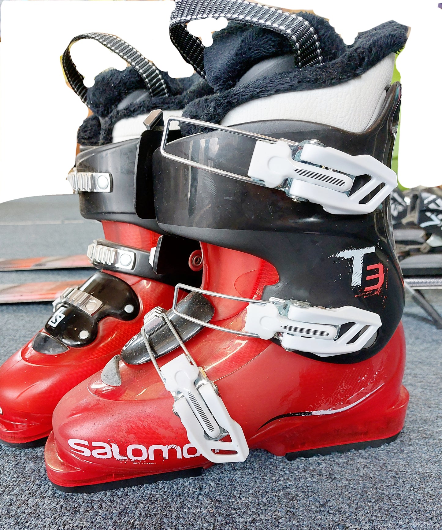 Used Junior Salomon Ski Package 140 - 150